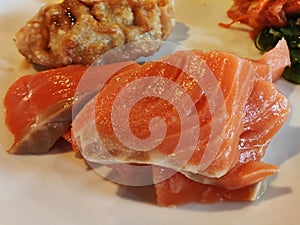 sashimi salmon in oishi buffet