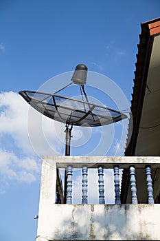 Satelite dish