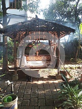 Saung houses are very suitable to be built in the garden as a place to relax photo