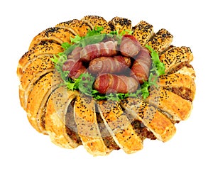 Sausage roll garland with pigs in blankets
