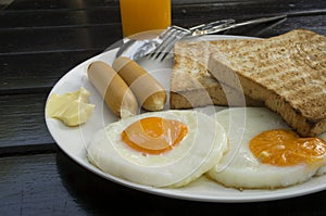 sausages toast and jam