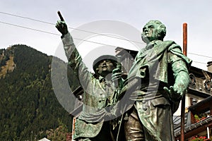 Saussure and Balmat Statue