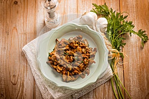 sauteed chanterelles mushroom