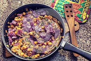 Sauteed chickpeas with red cabbage and vegetables. healthy meal