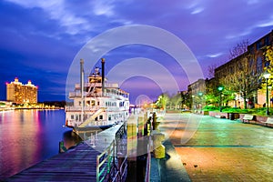 Savannah, Geogia Riverfront Promenade