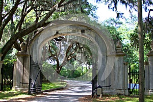 Savannah`s Wormsloe Historic site entrance