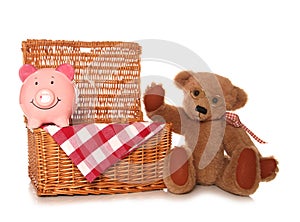Saving money on a teddy bears picnic party