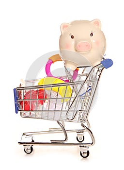 Saving money on your baby shopping
