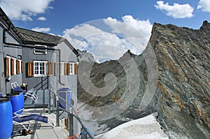 Saving water in a mountain hut