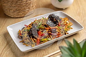 Savory vegetable chow mein