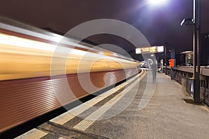 Sbahn hamburg germany at night