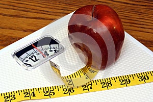 Scale, Apple and Measure