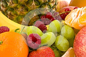 Scale with fruit for diet