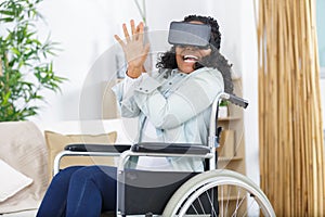 scared disabled woman wearing vr glasses