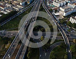 The scenarios where expressways and urban roads intersect