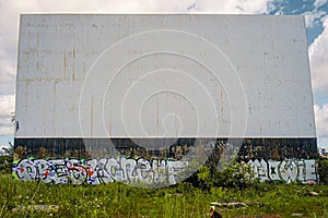 Scene of a screen in the CinÃÂ©-Parc Laval closed down in 2004 photo