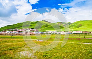 Scenery of Ruoergai grassland in early autumn