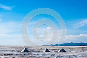 Scenery of Salar de Uyuni with sault banks