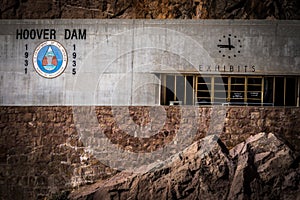 scenes around Hoover dam and Mike O 'Callaghan - Pat Tillman Mem