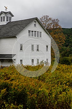 Scenic Autumn View of Barn - Appalachian Mountains - New York