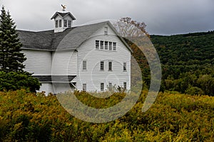 Scenic Autumn View of Barn - Appalachian Mountains - New York