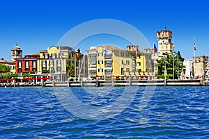 Scenic lago di Garda - Sirmione, Italy