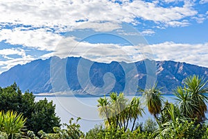 Scenic Lake Hayes and surrounding mountains in Central Otago