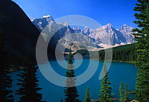 Scenic Morraine Lake in Banff