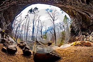 Scenic rocks erosion formation on Twin Arches trail in Big South Fork recreation area