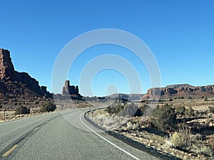 Scenic Route 95 - Buttes - Pinnacles - Utah