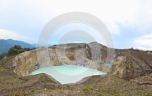 Scenic Three Colored Lakes Kelimutu, Ende