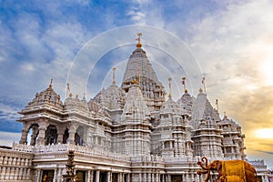 Scenic view of Akshardham Mahamandir temple at BAPS Swaminarayan Akshardham