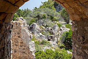 Scenic view through an archway of castle Asklipio