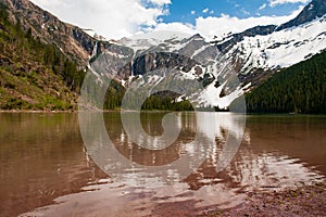 Scenic view of Avalanche Lake and glaciers
