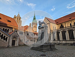 Scenic view of the Burgplatz square in Braunschweig, Germany with the historic Braunschweiger Lowe photo