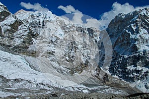 Scenic view of high mountains in Himalayas