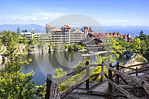 Scenic View of Mohonk Mountain House and Lake