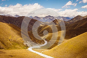 Scenic view of mountains and road at Lindis pass, NZ