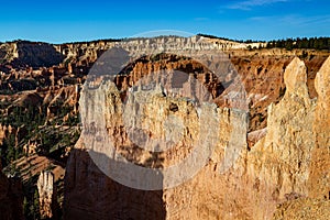 A scenic view of natural amphitheaters in the Bryce Canyon National Park from the Sunrise point