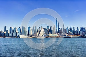 Scenic view of the New York Manhattan skyline seen from across the Hudson River in Edgewater