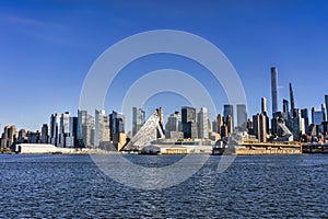 Scenic view of the New York Manhattan skyline seen from across the Hudson River in Edgewater