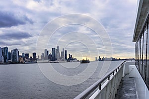 Scenic view of the New York Manhattan skyline seen from across the Hudson River in Edgewater, New Jersey