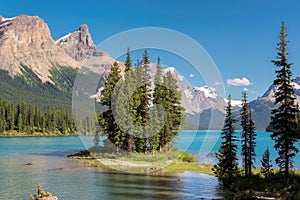 Scenic view on Spirit Island in Maligne Lake, Jasper National Park, Alberta, Canada.