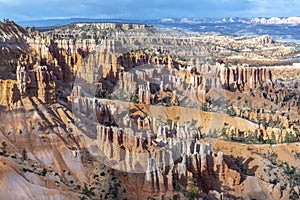 Scenic view to the hoodoos in the Bryce Canyon national Park, Utah