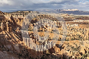 Scenic view to the hoodoos in the Bryce Canyon national Park, Utah