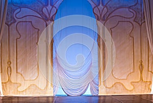 Scenography and curtain