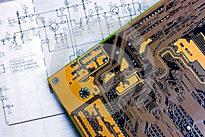 Schematic diagram and electronic board photo