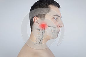 Schematic representation of pain in the jaw. Augmented reality. An x-ray of the jaw bone superimposed on a photograph. Painful