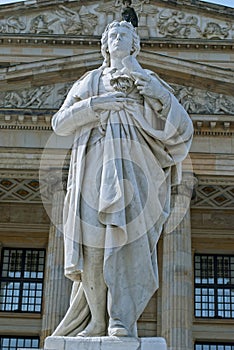 Schiller Statue in Berlin