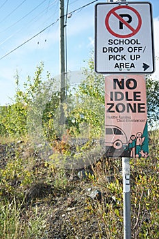 School drop off pick up area no idle zone sign in Yellowknife, Canada